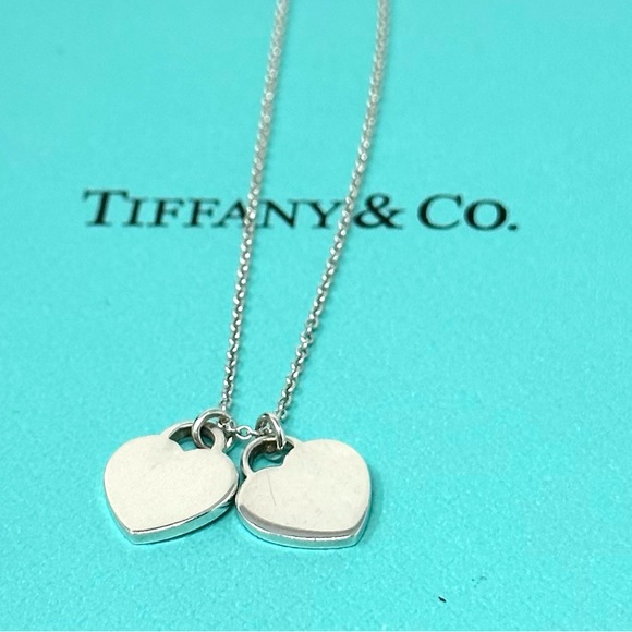 Authentic Tiffany & CO. Return To Double Heart Necklace. - Picture 12 of 15